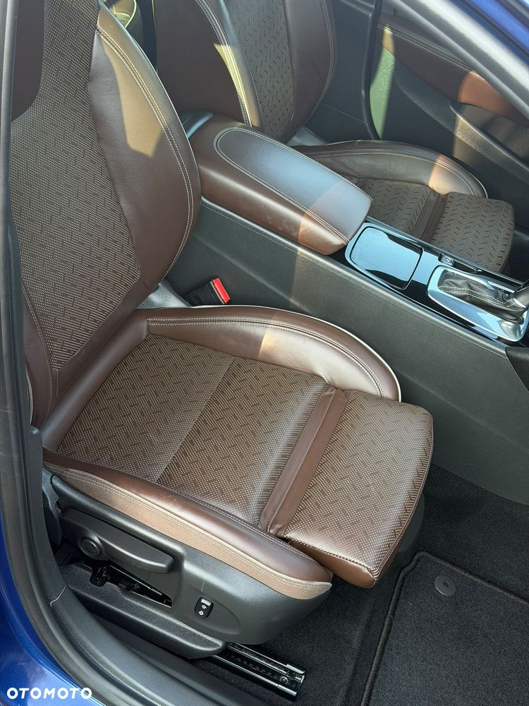 Opel Insignia 2.0 CDTI Ultimate S&S - 21