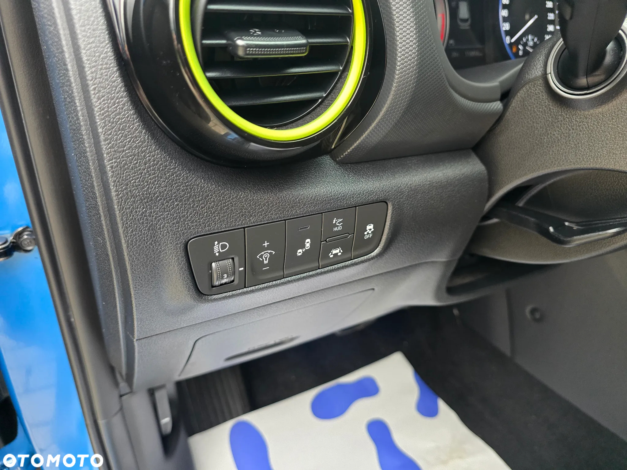 Hyundai Kona 1.6 T-GDI DCT 4WD Premium - 23