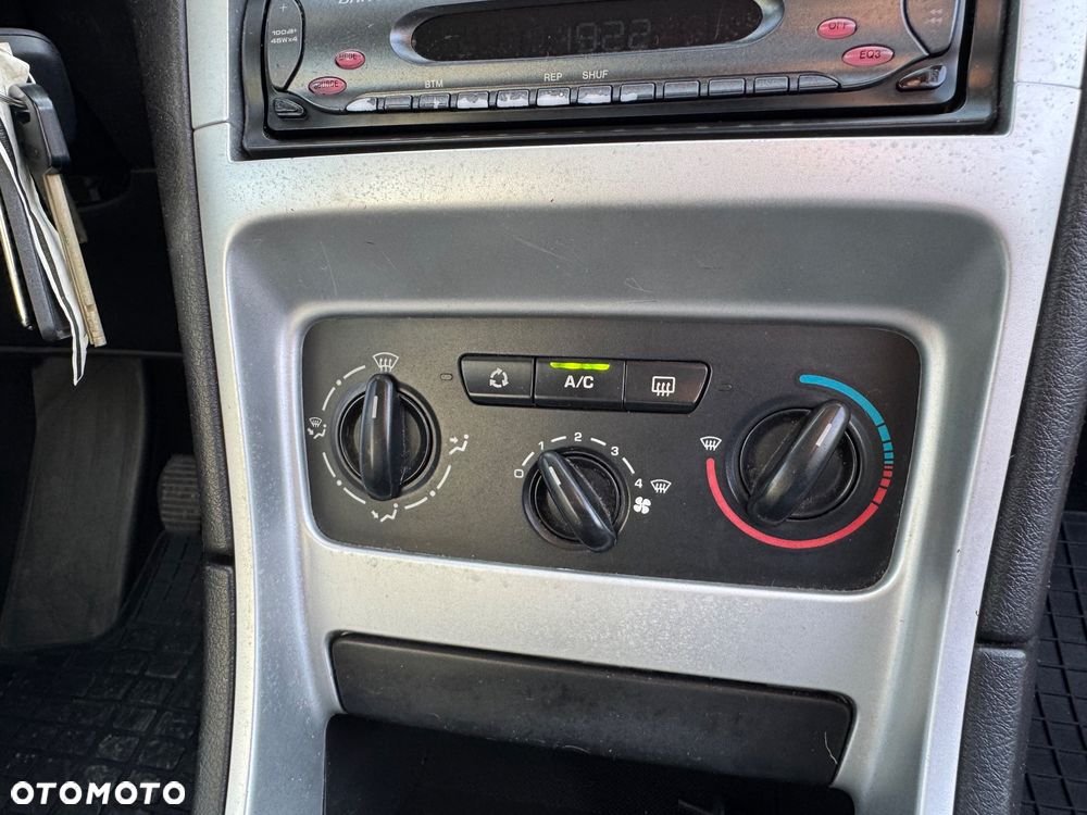 Peugeot 307 - 30