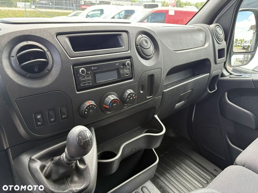 Renault Master - 10