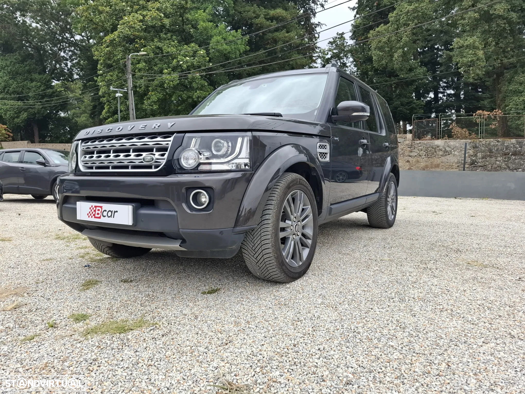 Land Rover Discovery SD V6 HSE - 7