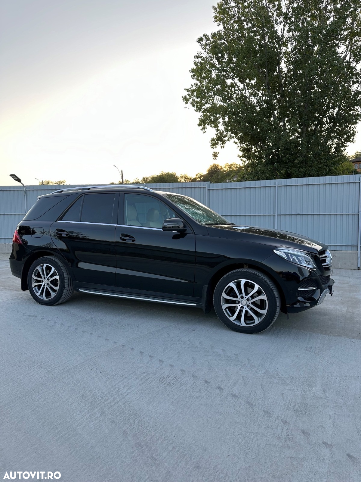 Mercedes-Benz GLE 350 d 4MATIC - 8