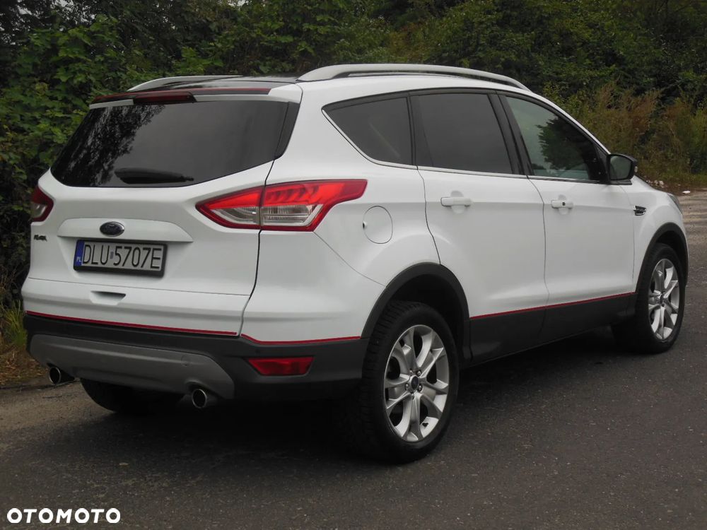 Ford Kuga 2.0 TDCi 4x4 Titanium - 9