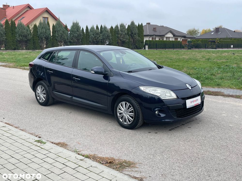 Renault Megane 1.5 dCi Avantage - 33