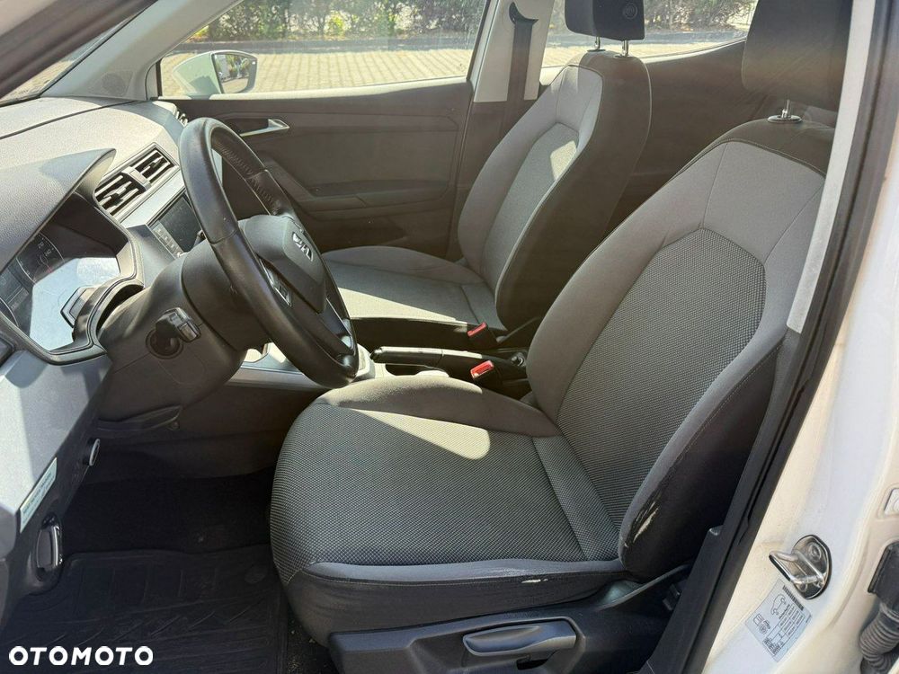 Seat Arona - 12