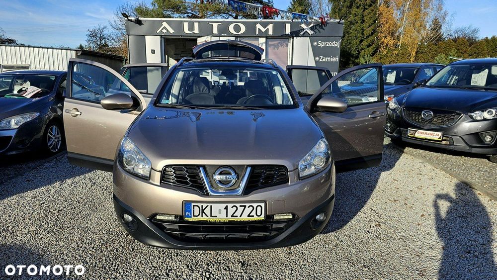 Nissan Qashqai+2 - 15