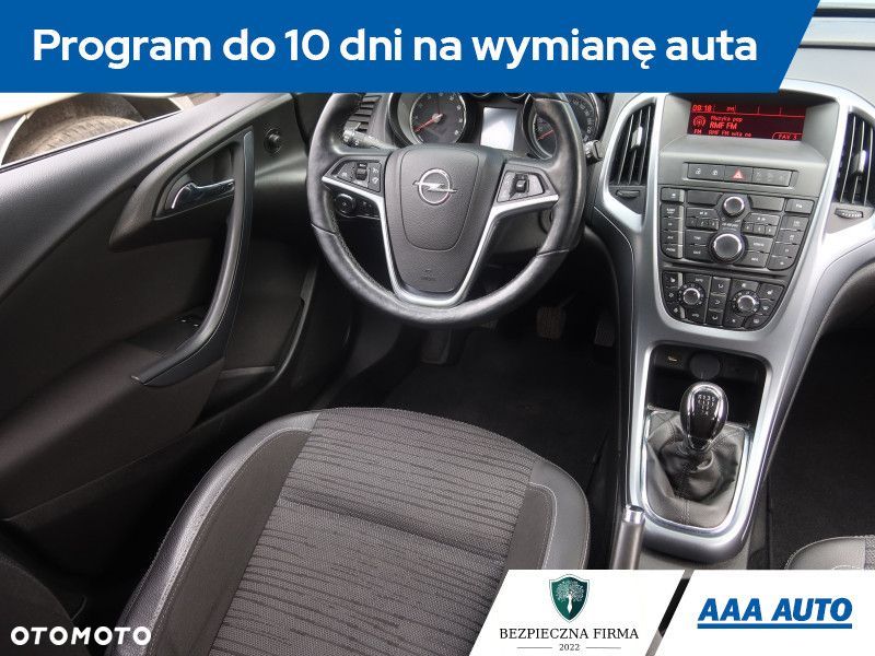 Opel Astra - 9