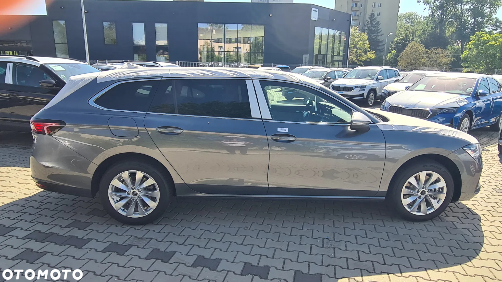 Skoda Superb 2.0 TDI SCR 4x4 Selection DSG - 4