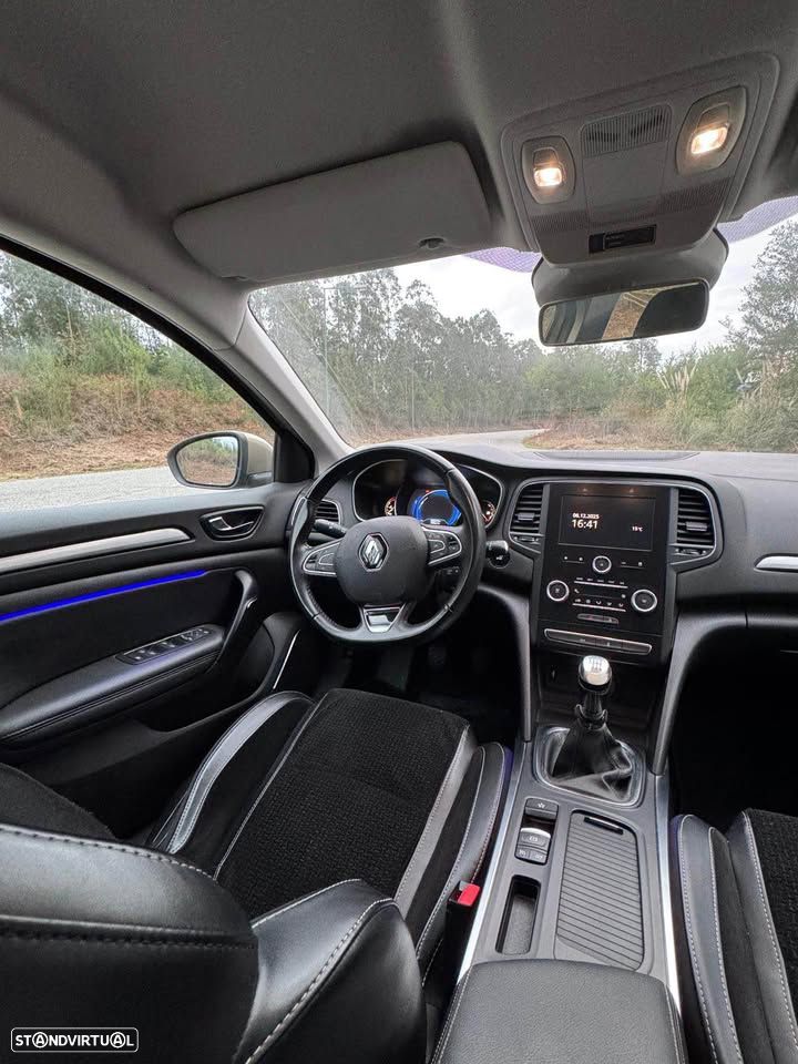 Renault Mégane 1.5 dCi Intens - 4