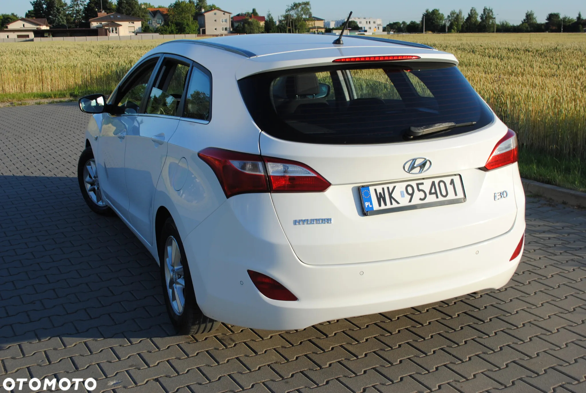 Hyundai i30 1.6 D Premium - 5
