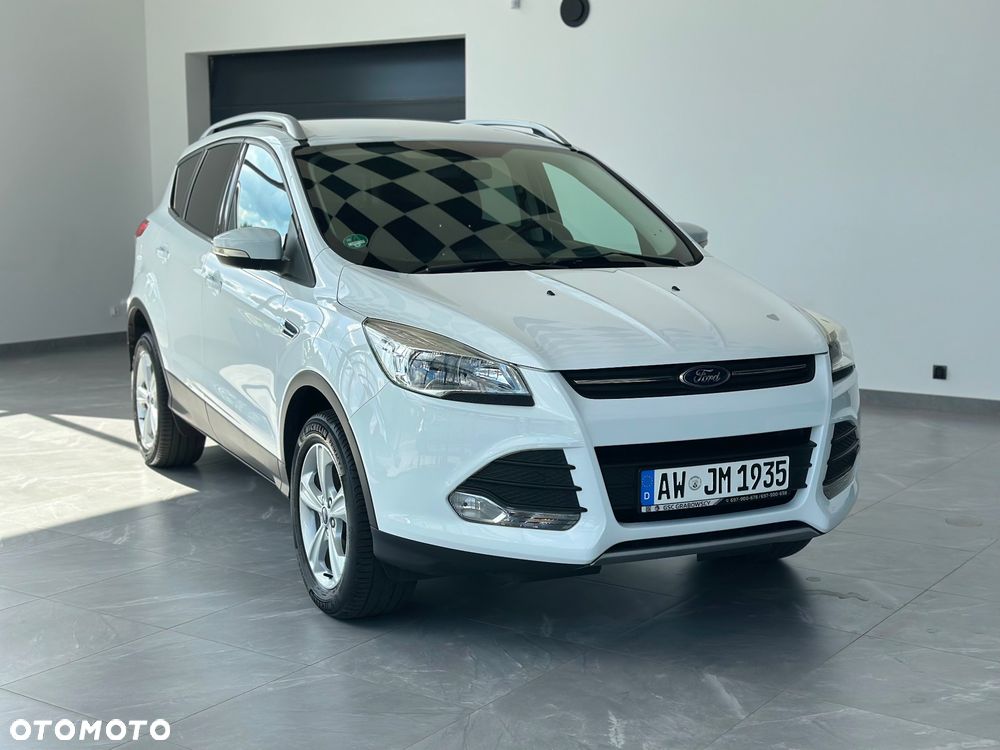 Ford Kuga - 4
