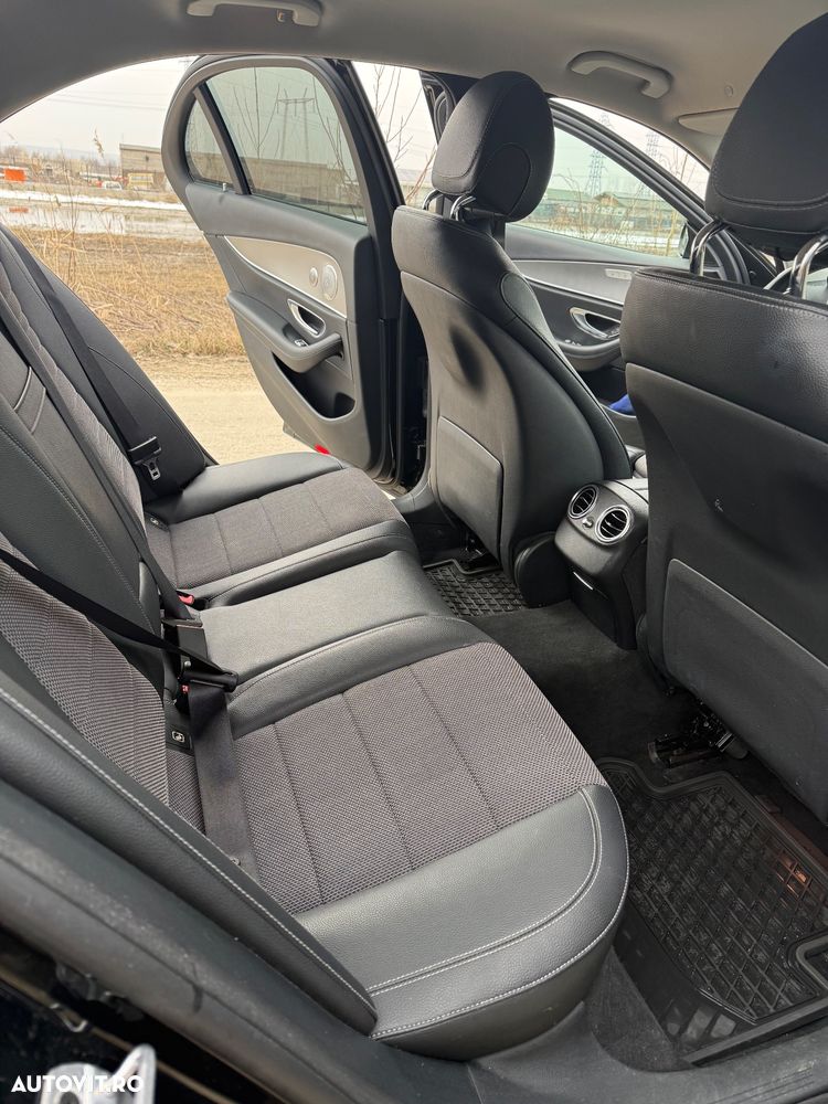 Mercedes-Benz E 200 d 9G-TRONIC - 16