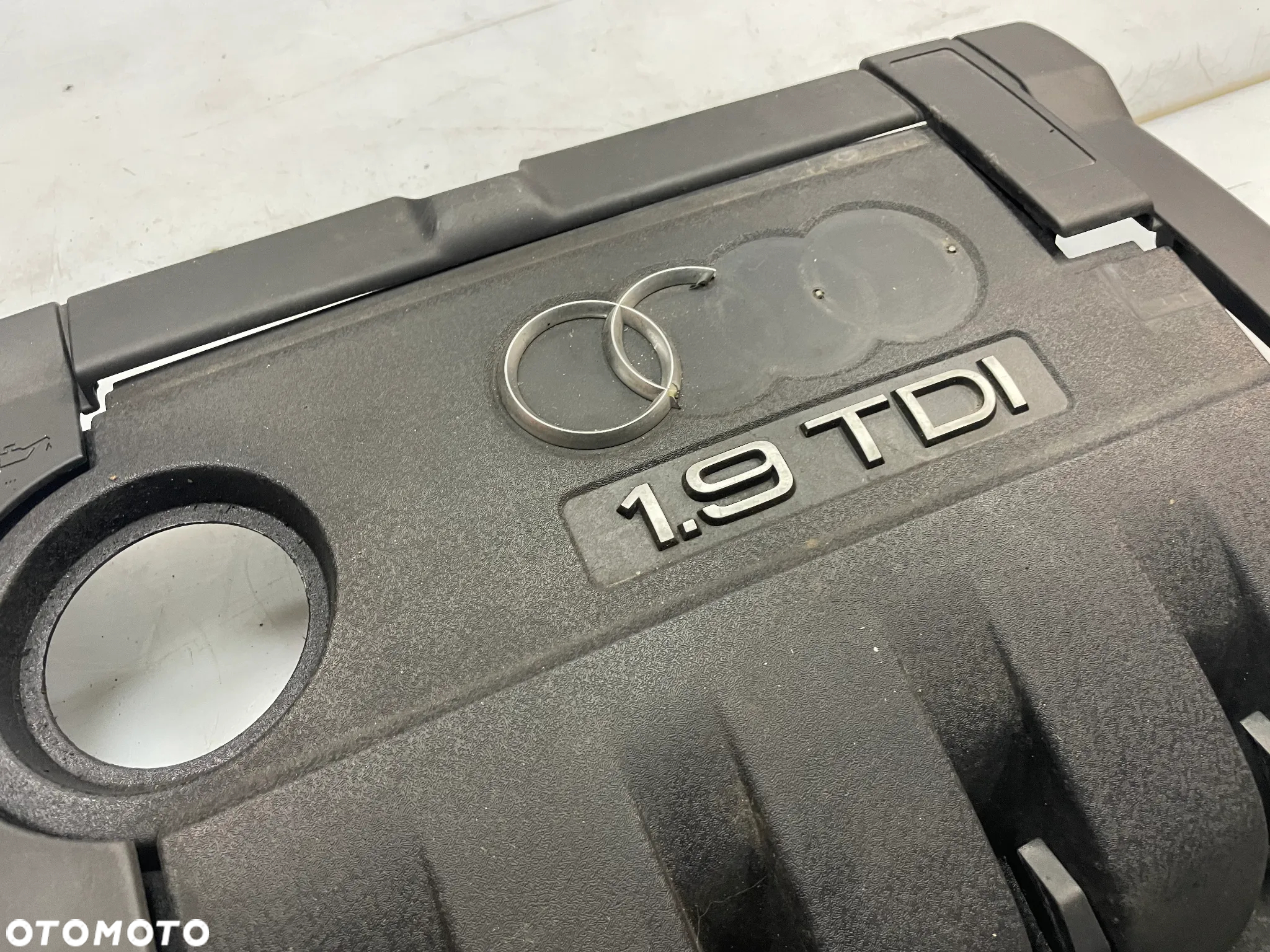 Osłona silnika Audi A3 8P 1.9 TDI 105KM BLS 03G103907 - 3