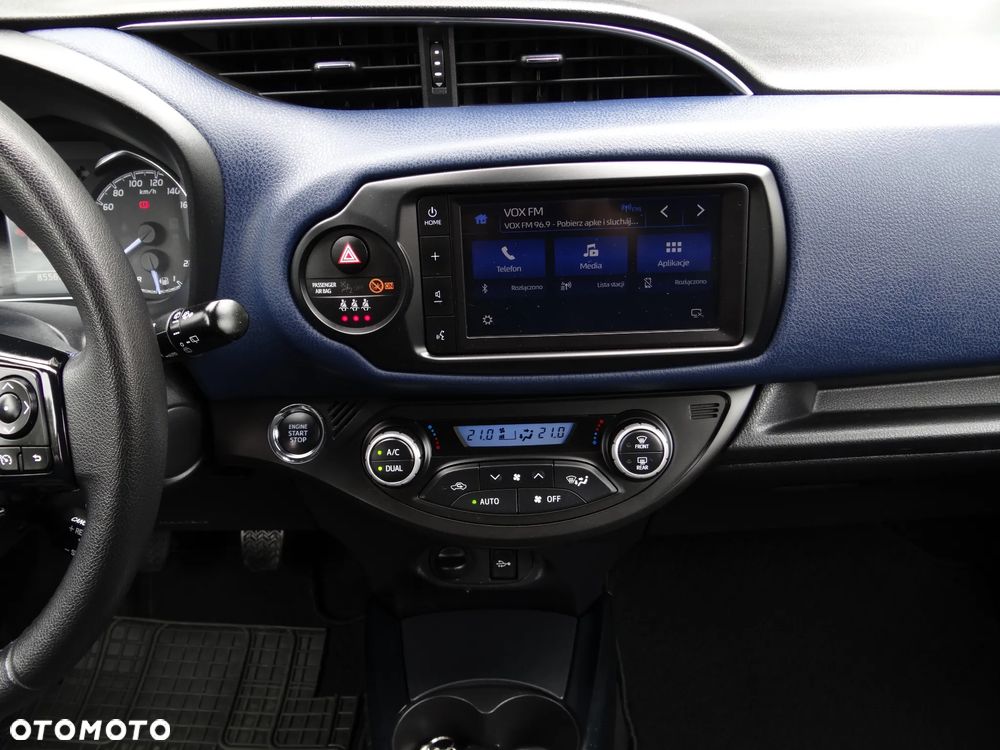 Toyota Yaris 1.5 Premium - 30