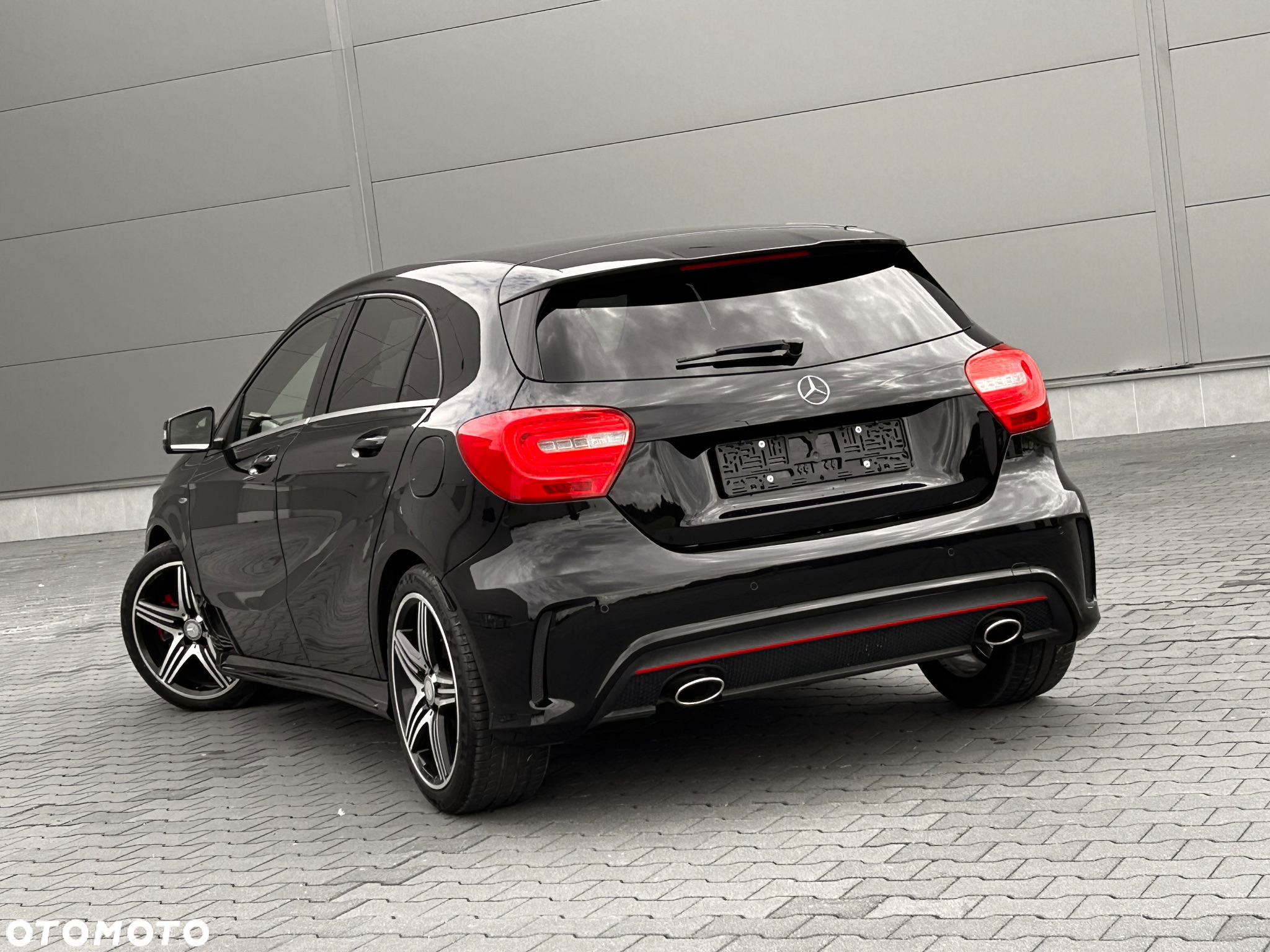 Mercedes-Benz Klasa A 250 (BlueEFFICIENCY) 7G-DCT AMG Sport - 18