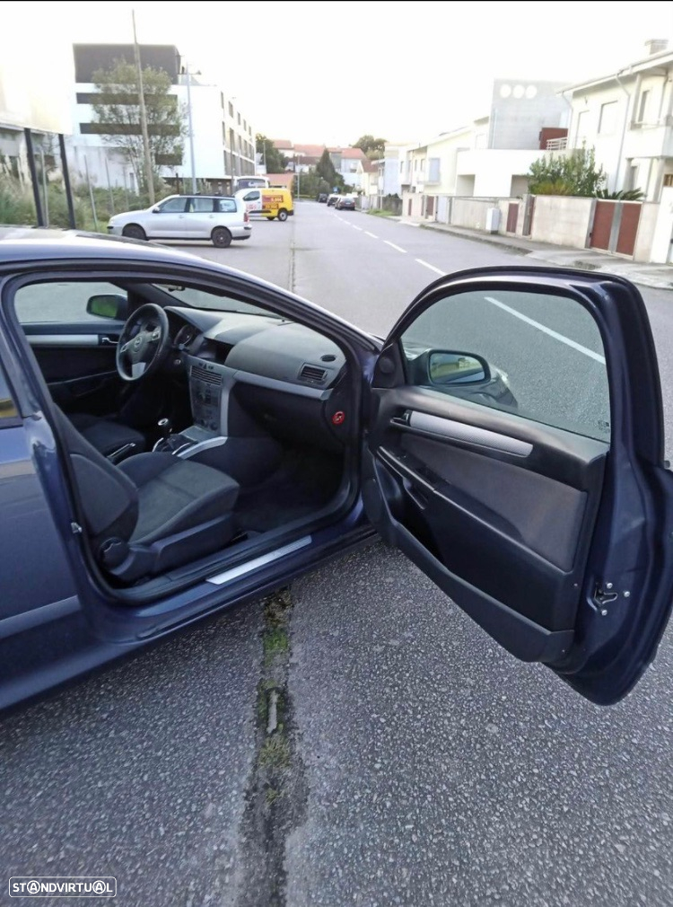 Opel Astra GTC 1.3 CDTi - 6
