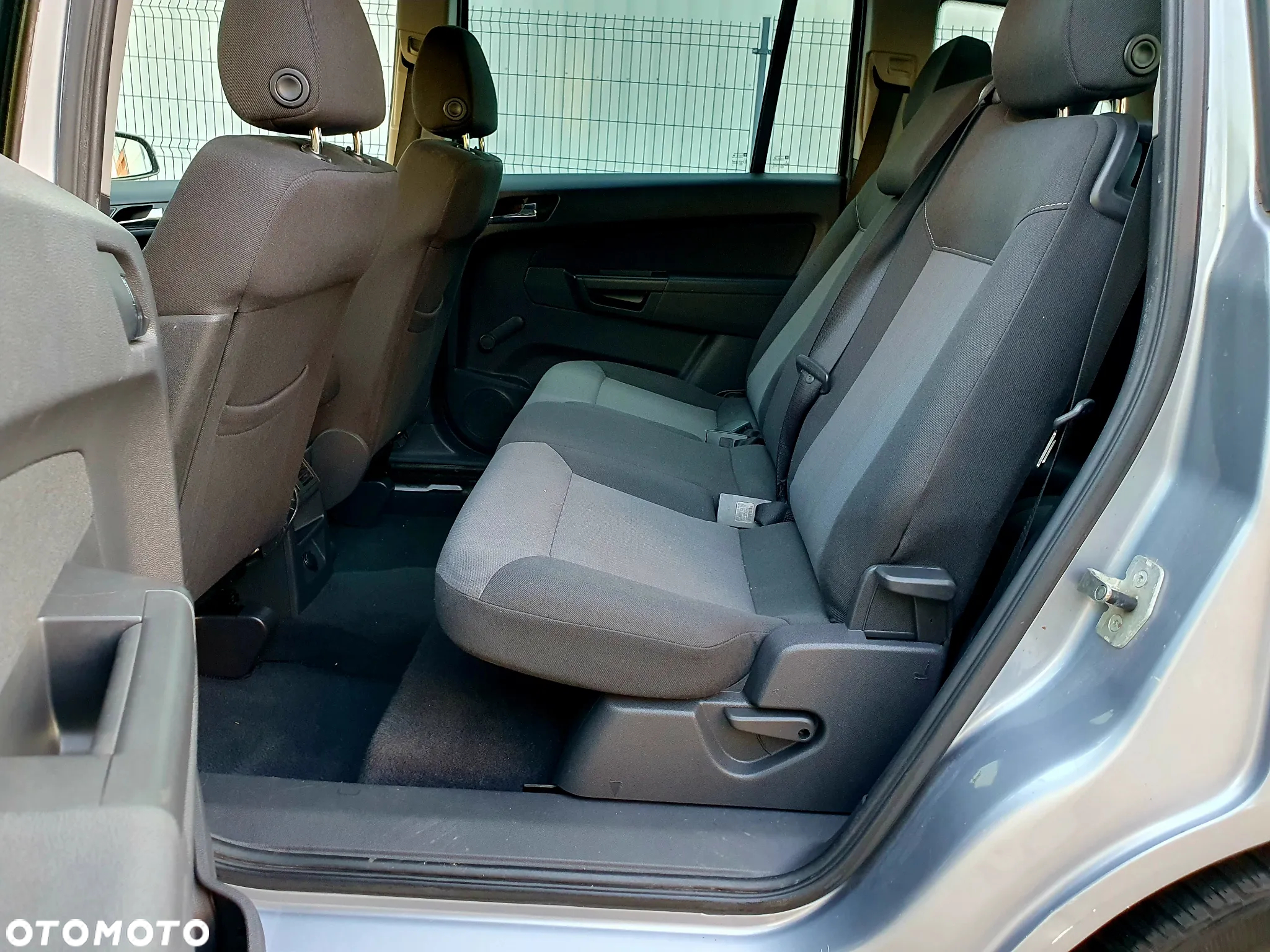 Opel Zafira 1.8 Selection - 28