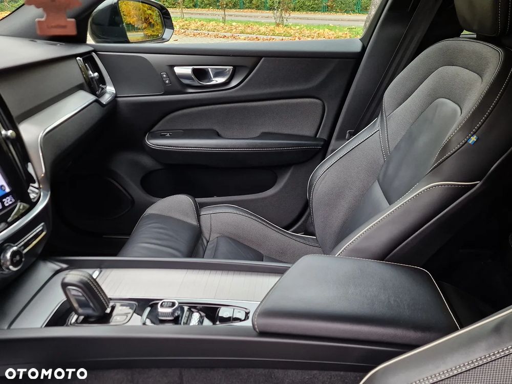 Volvo V60 B3 B Geartronic RDesign - 20