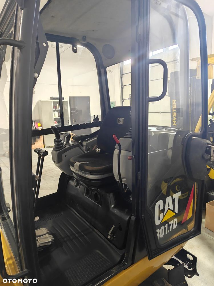 Caterpillar 301.7D - 5