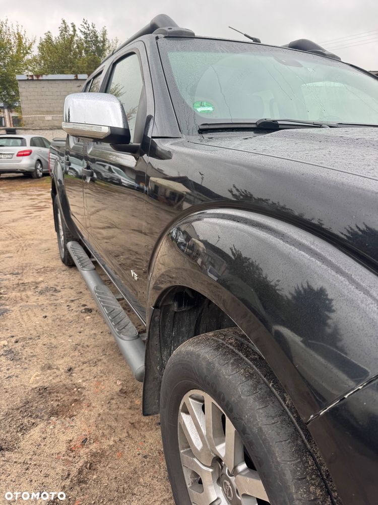 Nissan Navara 3.0 D V6 - 5
