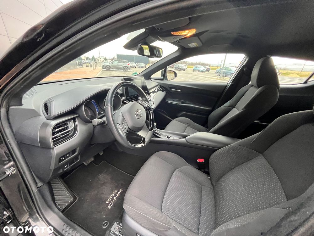 Toyota C-HR 1.2 T Dynamic CVT - 8