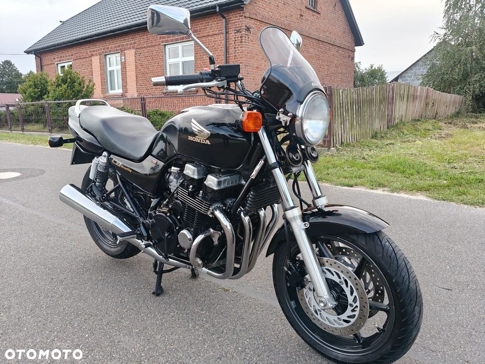 Honda CB - 19