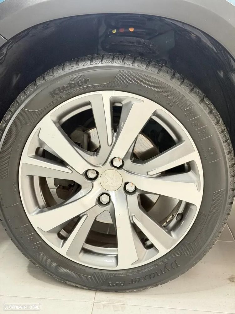 Peugeot 2008 1.2 PureTech Crossway - 38