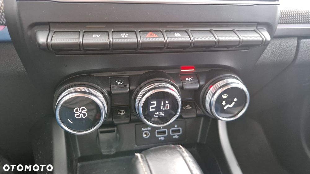 Renault Arkana 1.6 E-TECH Techno MMT - 23