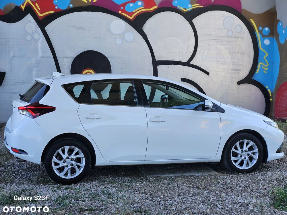 Toyota Auris 1.2 T Prestige - 5