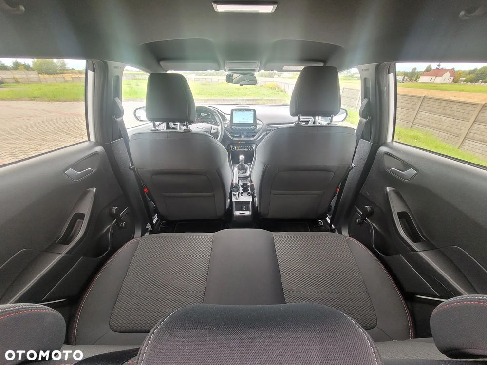 Ford Fiesta 1.1 S&S ST-LINE - 20