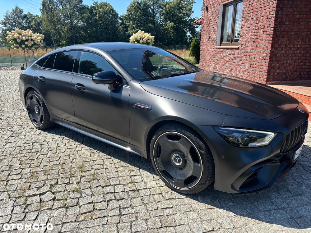 Mercedes-Benz AMG GT - 5