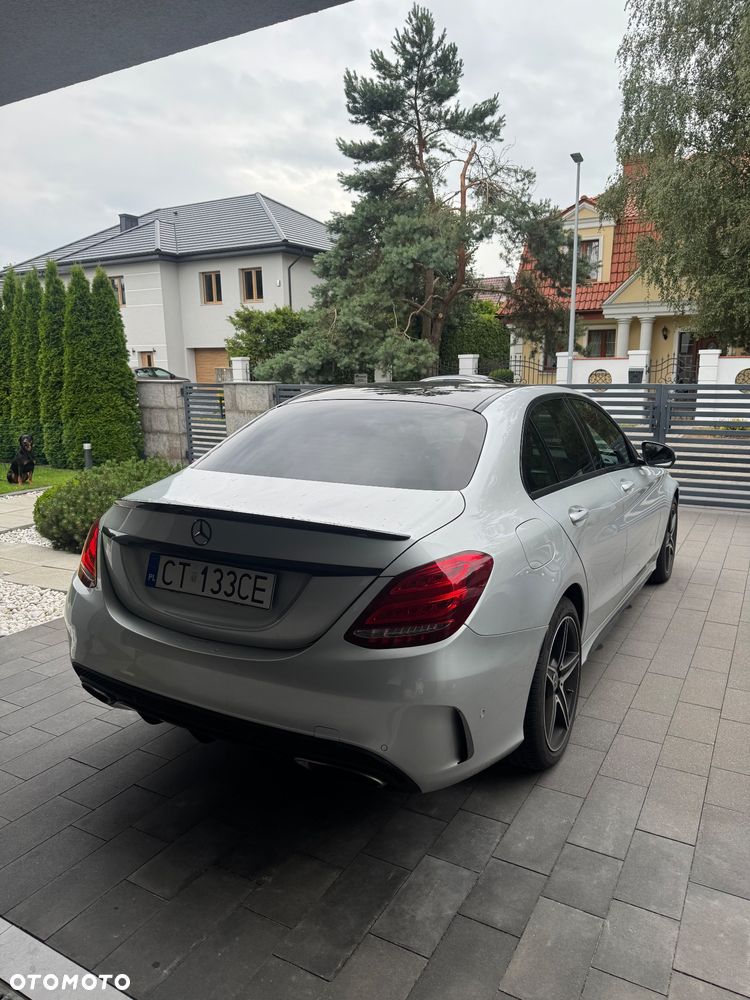 Mercedes-Benz Klasa C 200 4-Matic 9G-TRONIC - 3