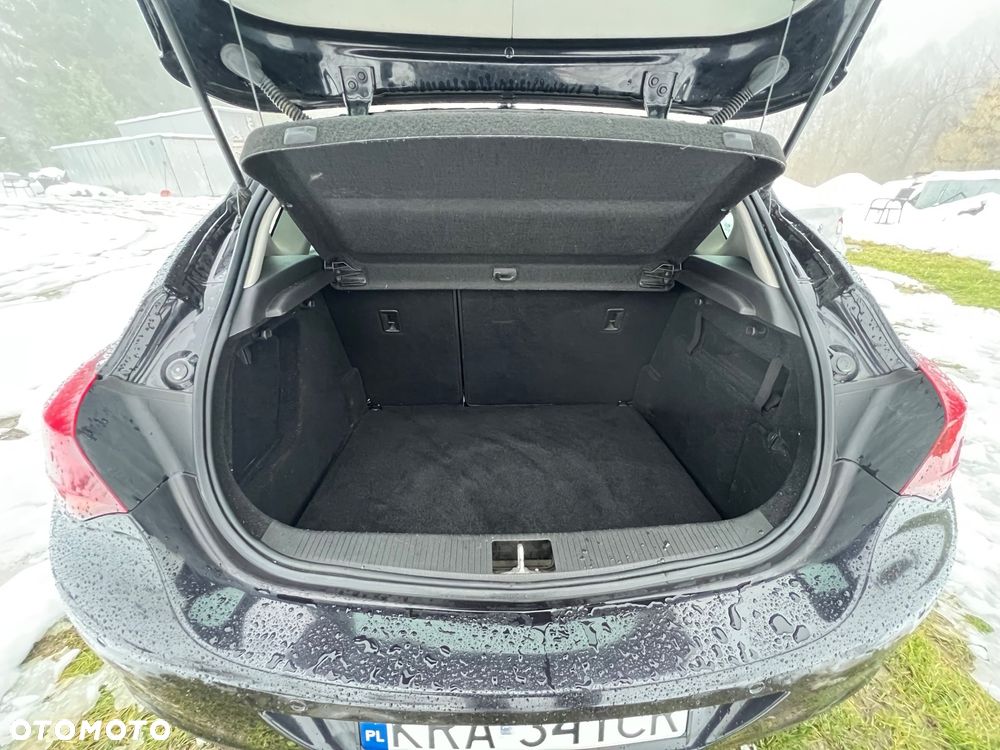 Opel Astra 2.0 CDTI DPF Automatik Cosmo - 17