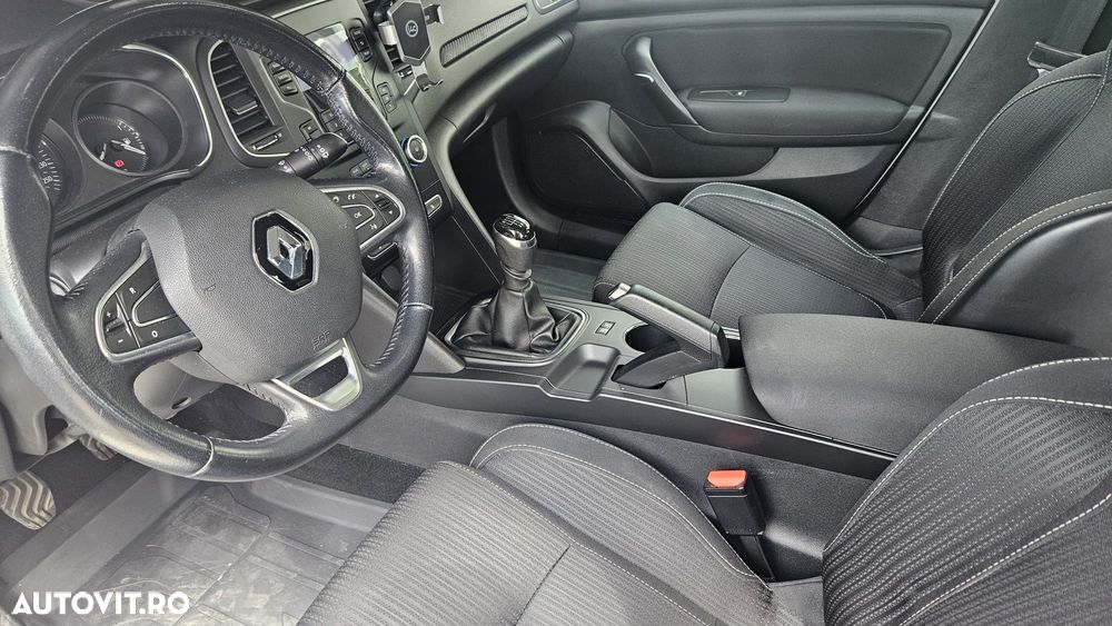 Renault Megane ENERGY dCi Zen - 10
