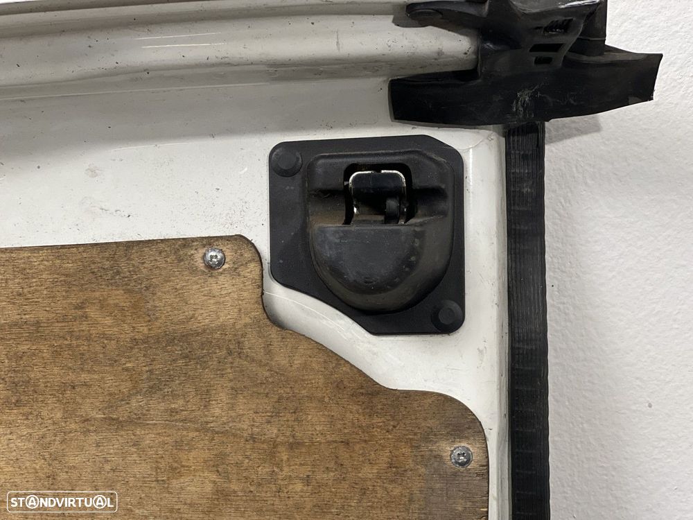 Fecho da mala Dto FIAT DOBLO Box - 1