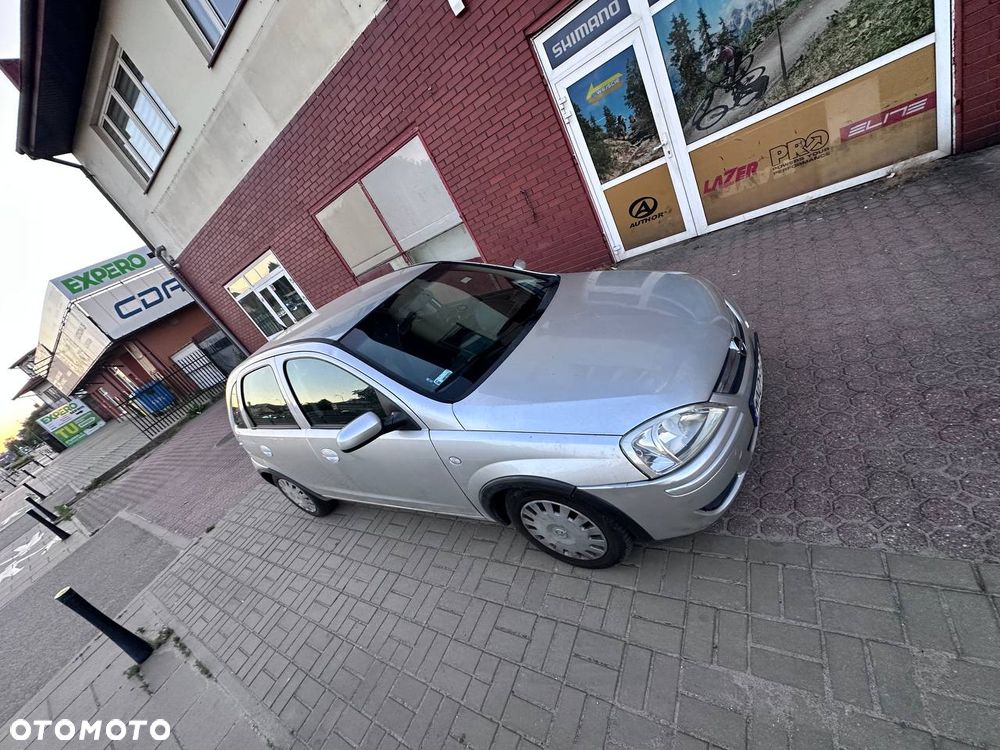Opel Corsa 1.2 16V Cosmo Easytronic - 18