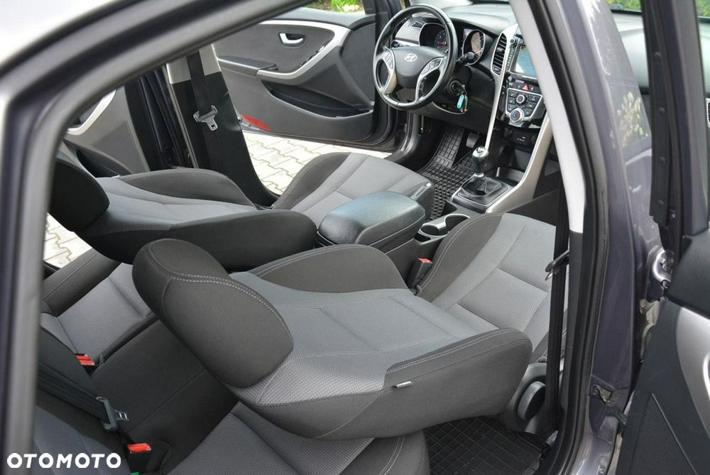 Hyundai i30 1.4 Comfort - 16