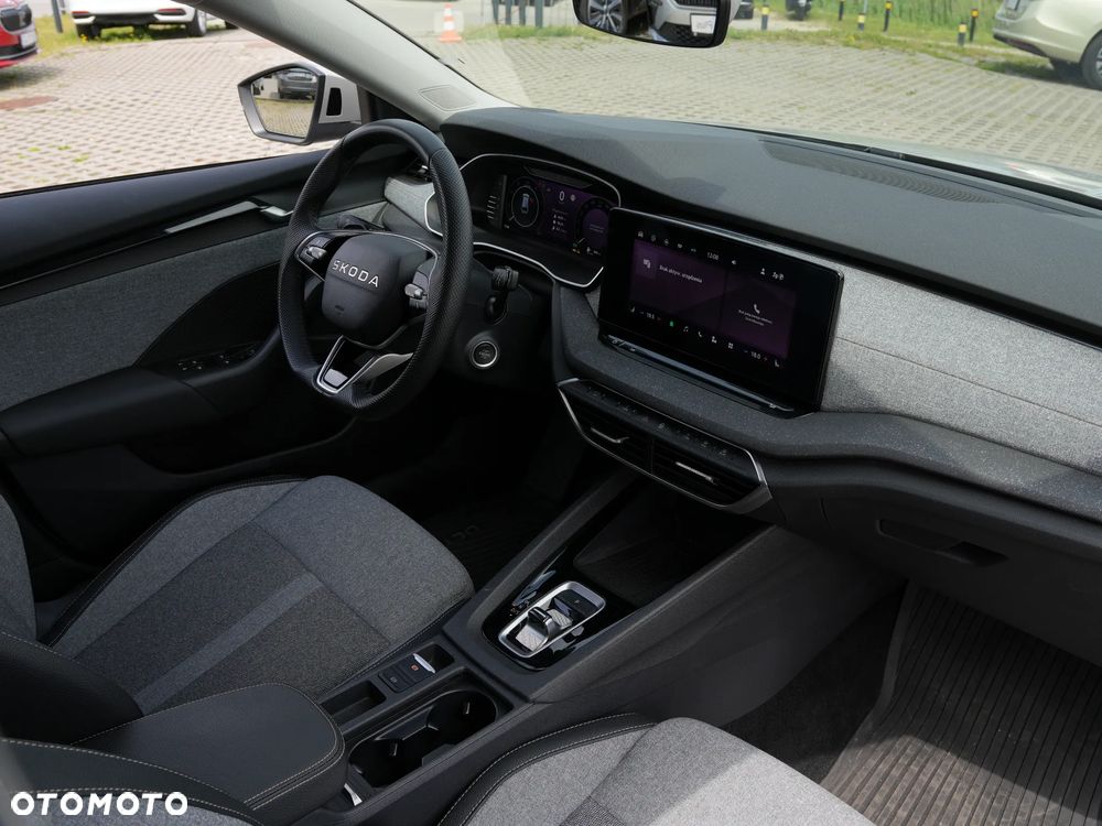Skoda Octavia 2.0 TDI Edition 130 Selection DSG - 30