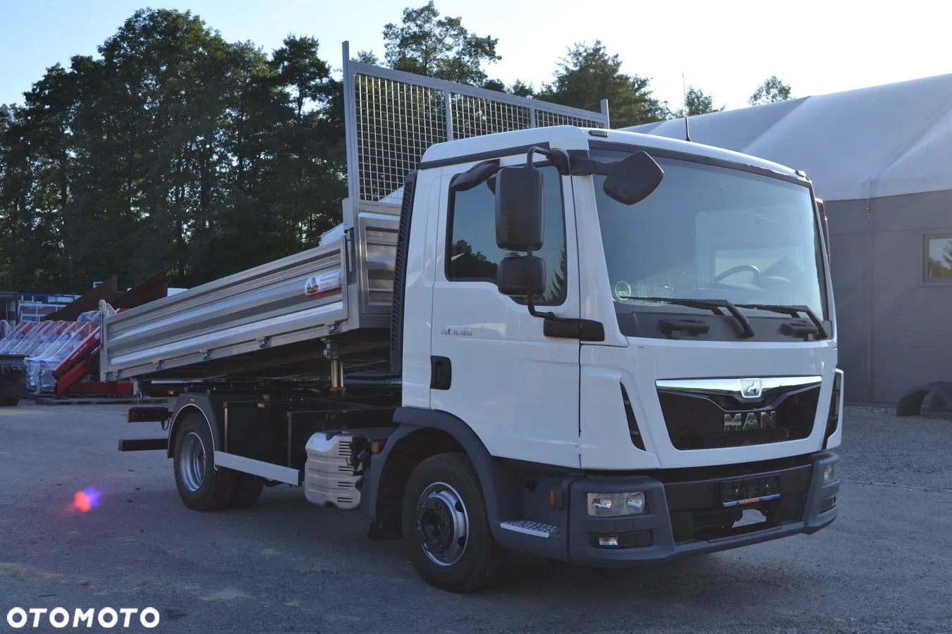MAN TGL 8.180 Nowy 3-stronny WYWROT kiper Wywrotka Manual Blokada Mostu - 8