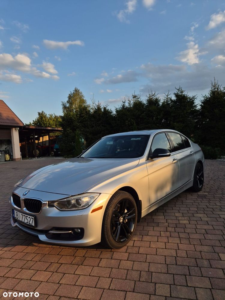 BMW Seria 3 335i xDrive Sport Line - 5