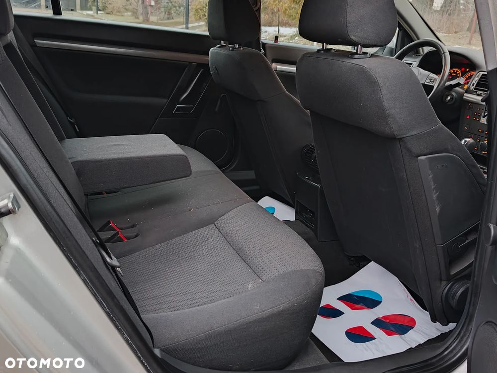 Opel Vectra 2.2 Automatik Cosmo - 8