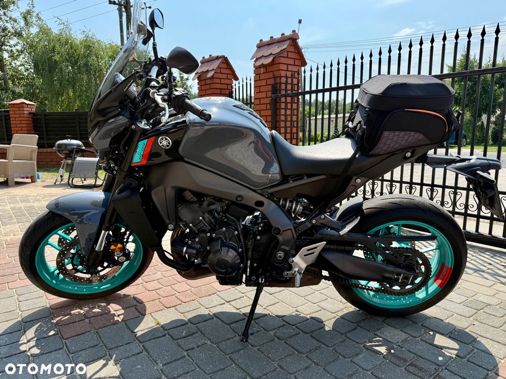 Yamaha MT - 6