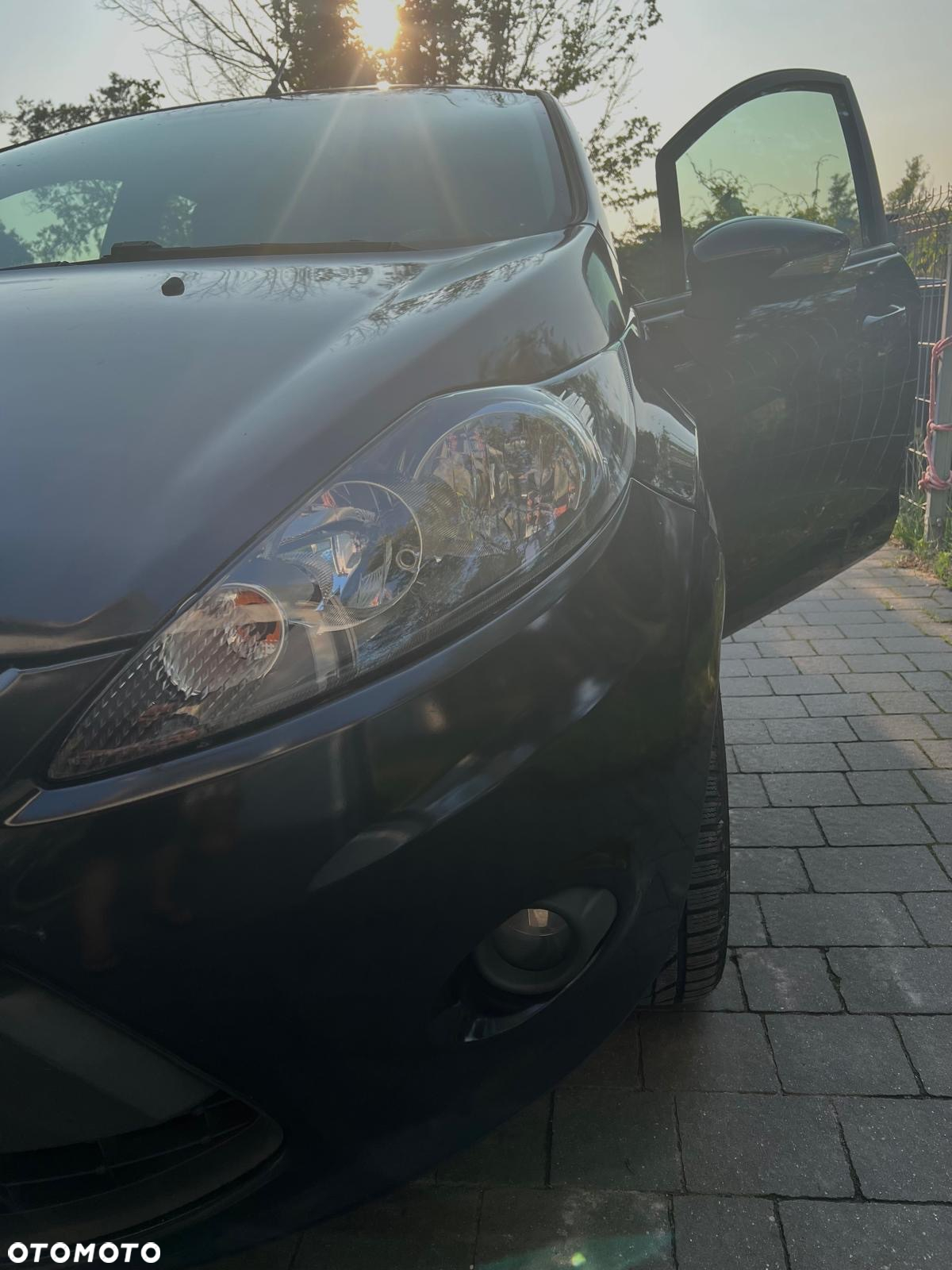 Ford Fiesta 1.4 TDCi Ambiente - 3
