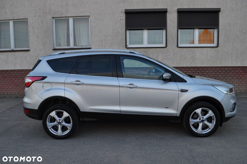 Ford Kuga 2.0 TDCi 4x4 Titanium - 5