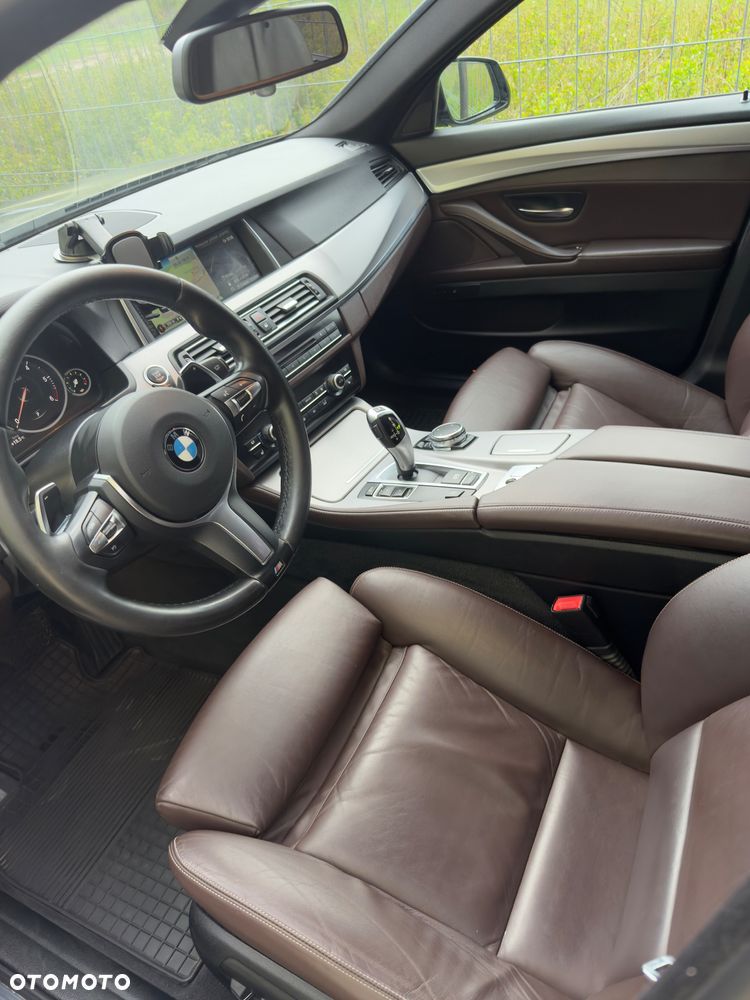BMW Seria 5 520d - 5