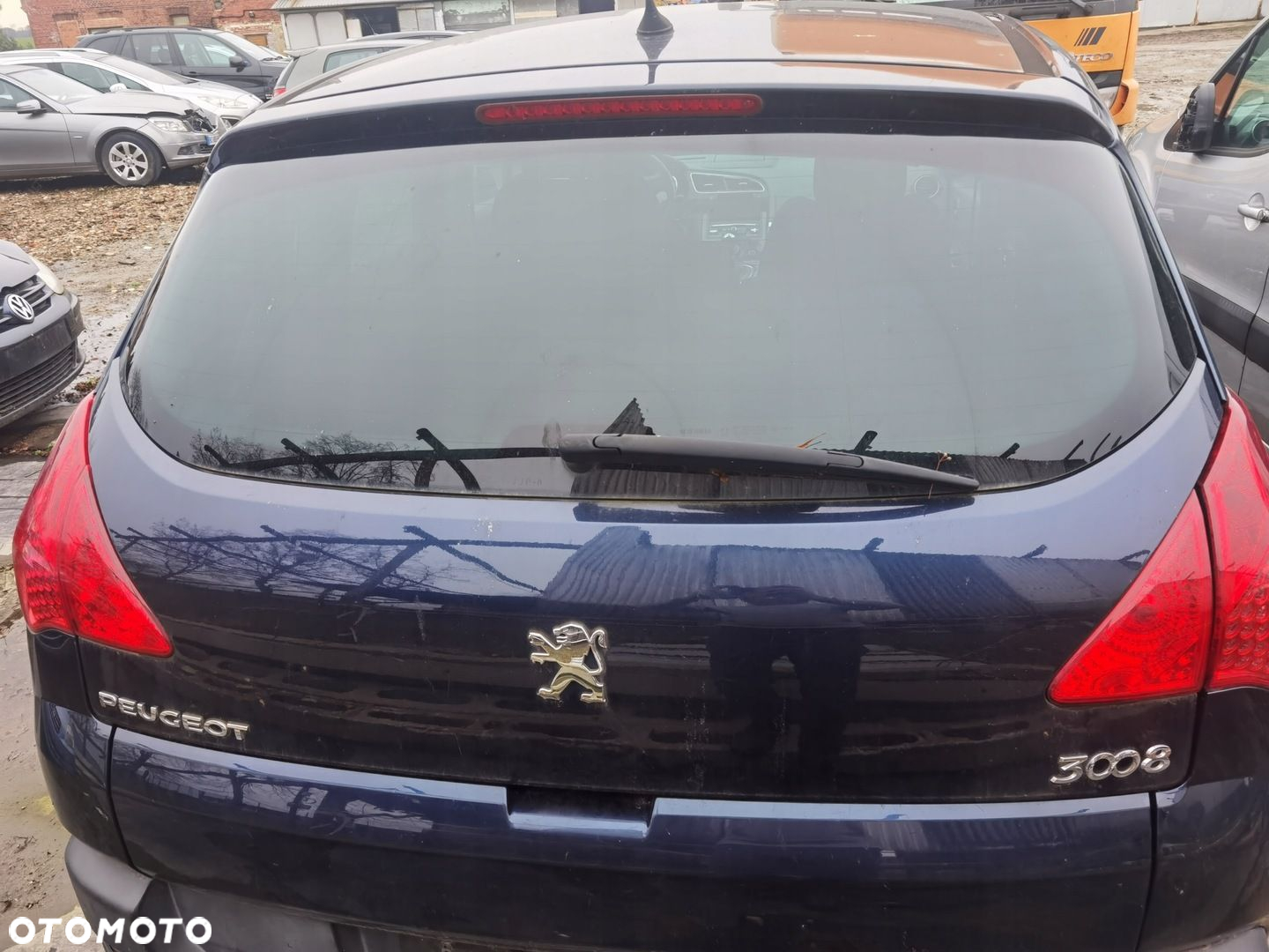Peugeot 3008 08-13r tylna górna klapa KPSC kpl z szybą lampami - 2