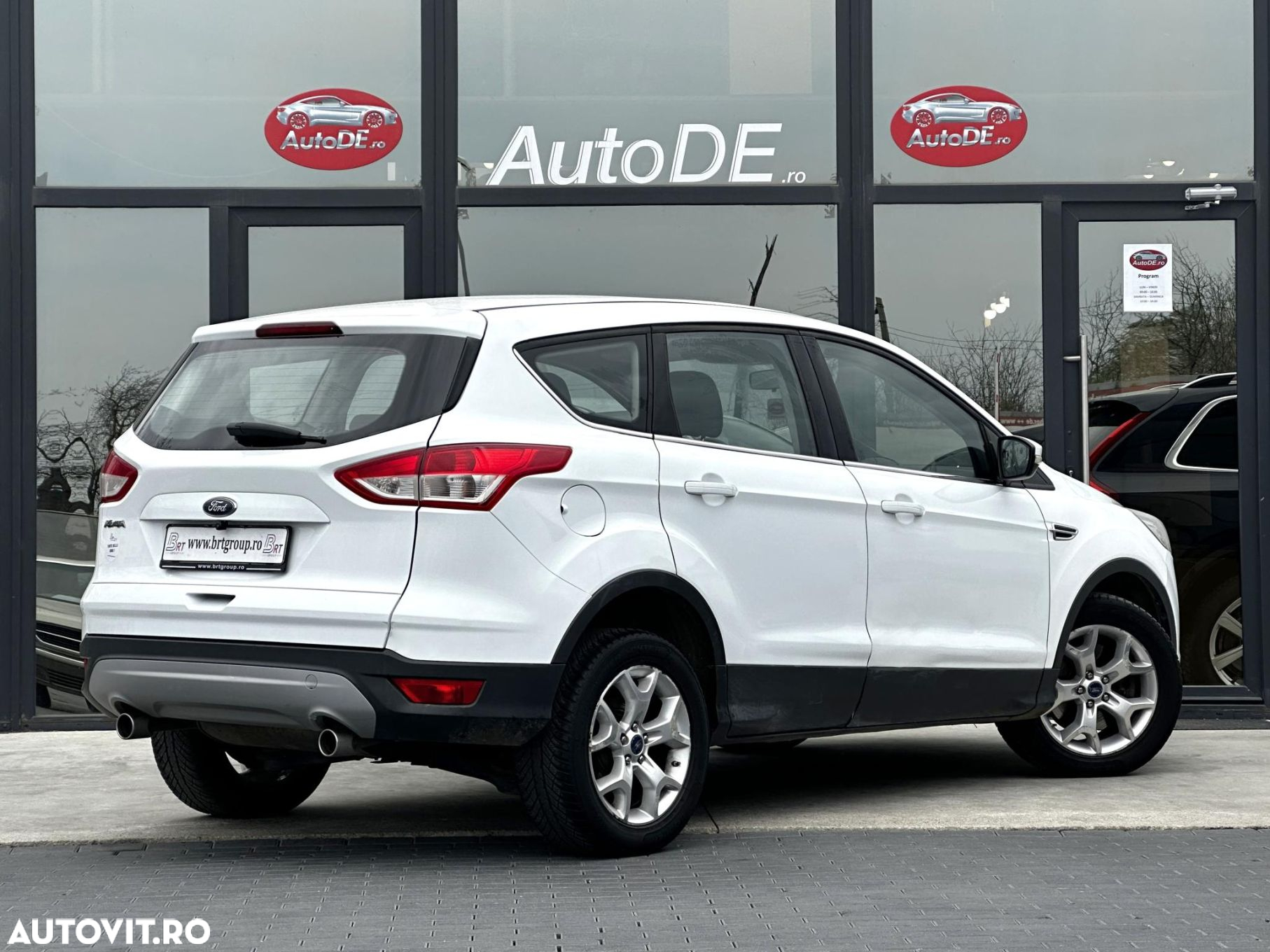 Ford Kuga - 3