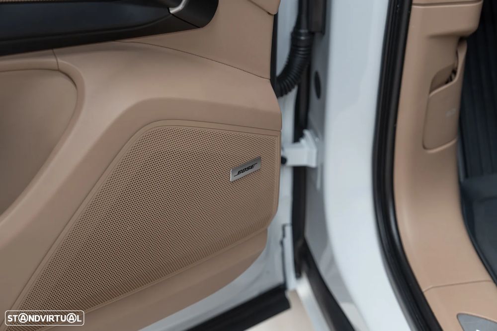Porsche Cayenne Coupé E-Hybrid - 28