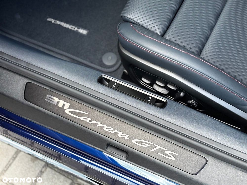 Porsche 911 - 24