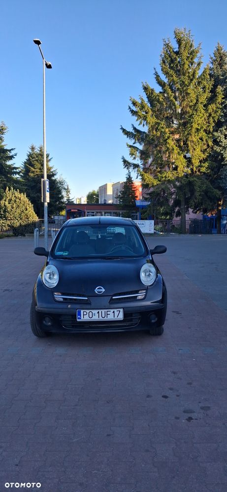 Nissan Micra - 1